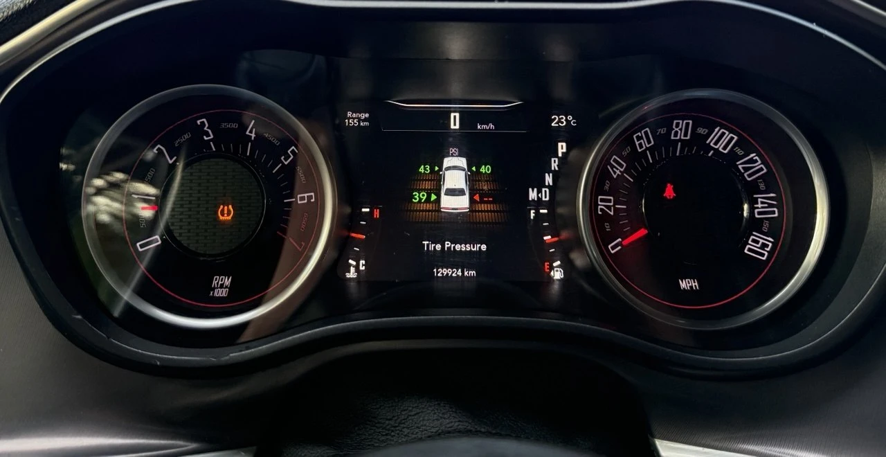 Dodge Challenger 3.6* DEMON PACK* РЕАЛНИ КМ!* ПЕРФЕКТНА, снимка 13 - Автомобили и джипове - 55053514