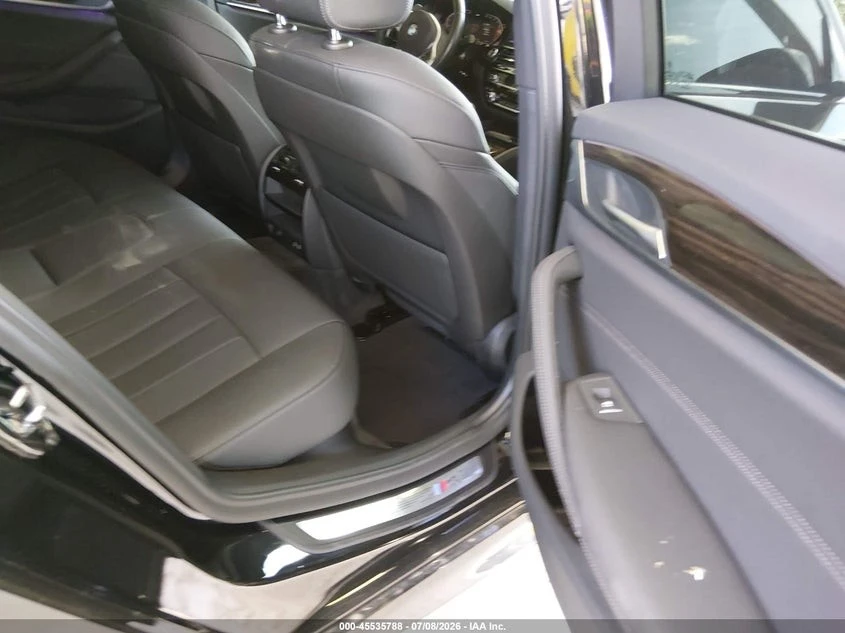 BMW 540 I XDRIVE* TURBO 335HP* КЛИП НА МОТОРА, снимка 8 - Автомобили и джипове - 55639582