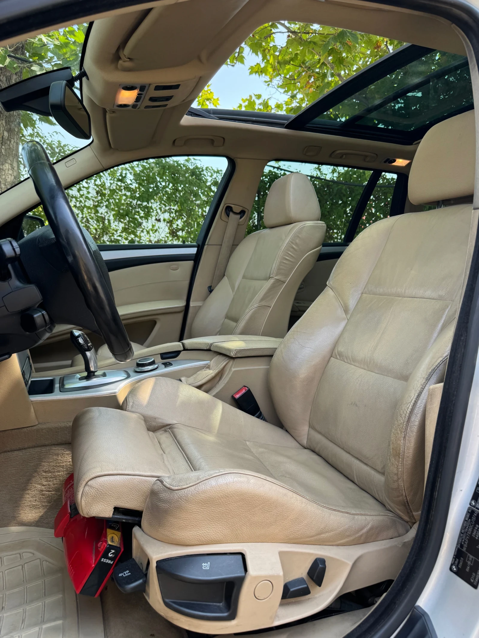 BMW 530 фейс Автоматик 4х4 Панорама, снимка 9 - Автомобили и джипове - 55900462