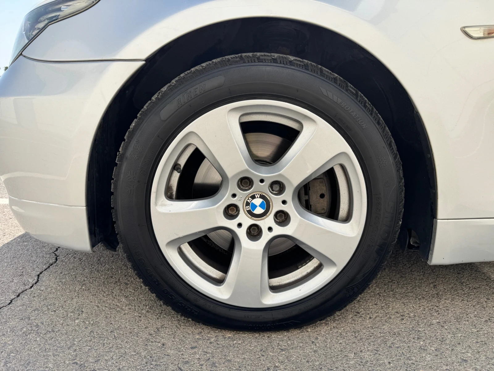 BMW 530 фейс Автоматик 4х4 Панорама, снимка 8 - Автомобили и джипове - 55900462