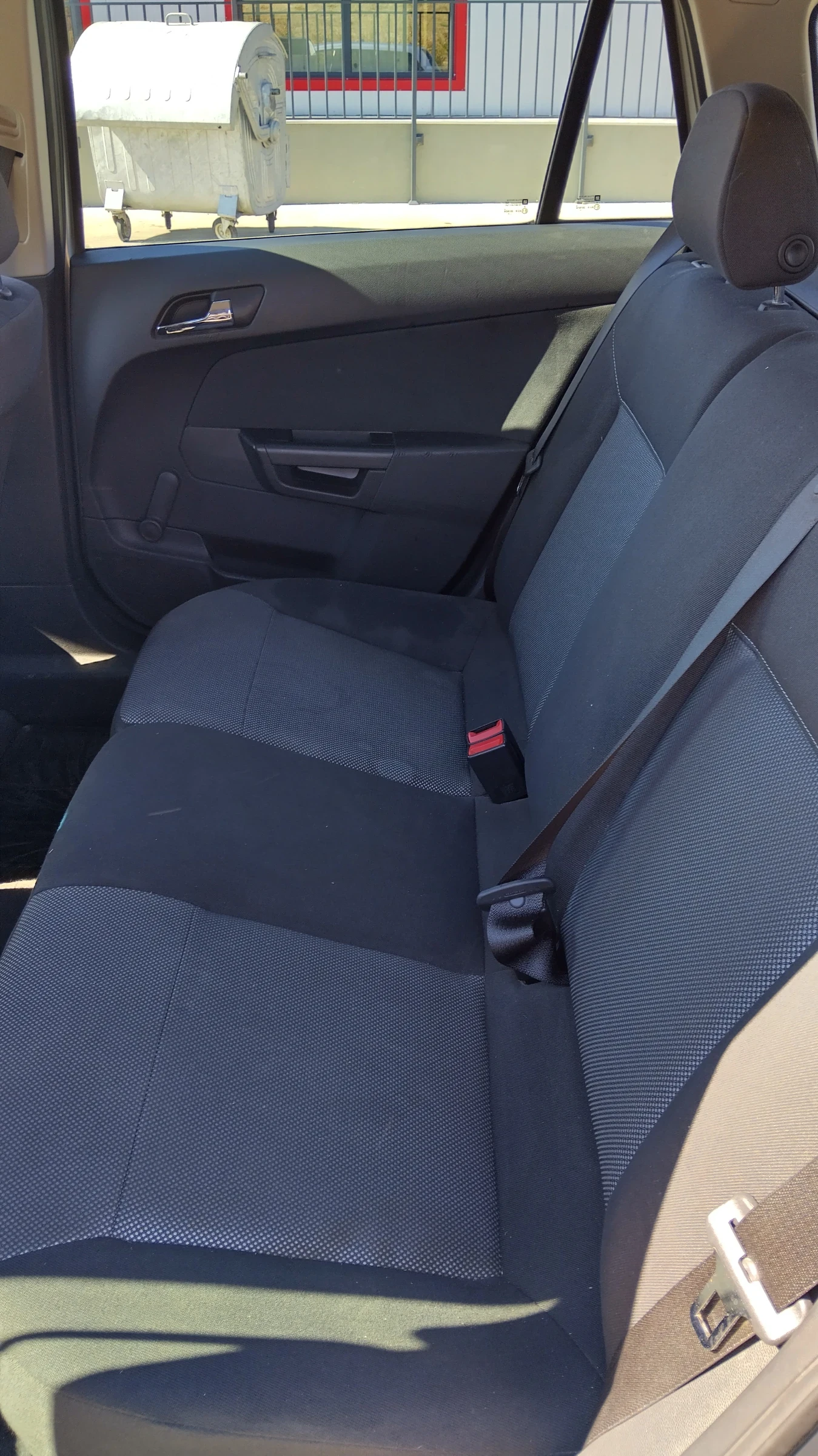 Opel Astra, снимка 4 - Автомобили и джипове - 56333677