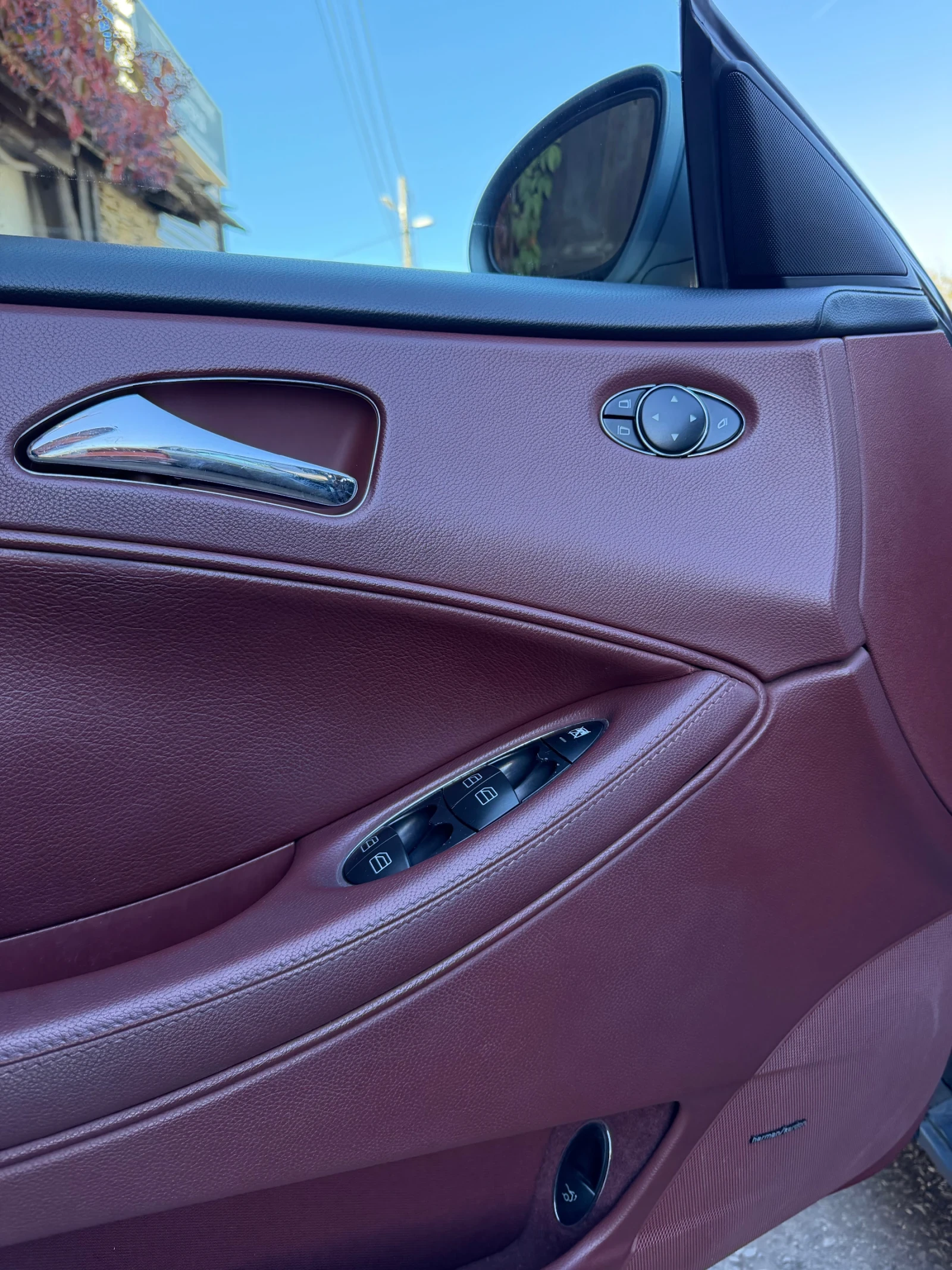 Mercedes-Benz CLS 320 Harman/Kardon, снимка 7 - Автомобили и джипове - 56347138