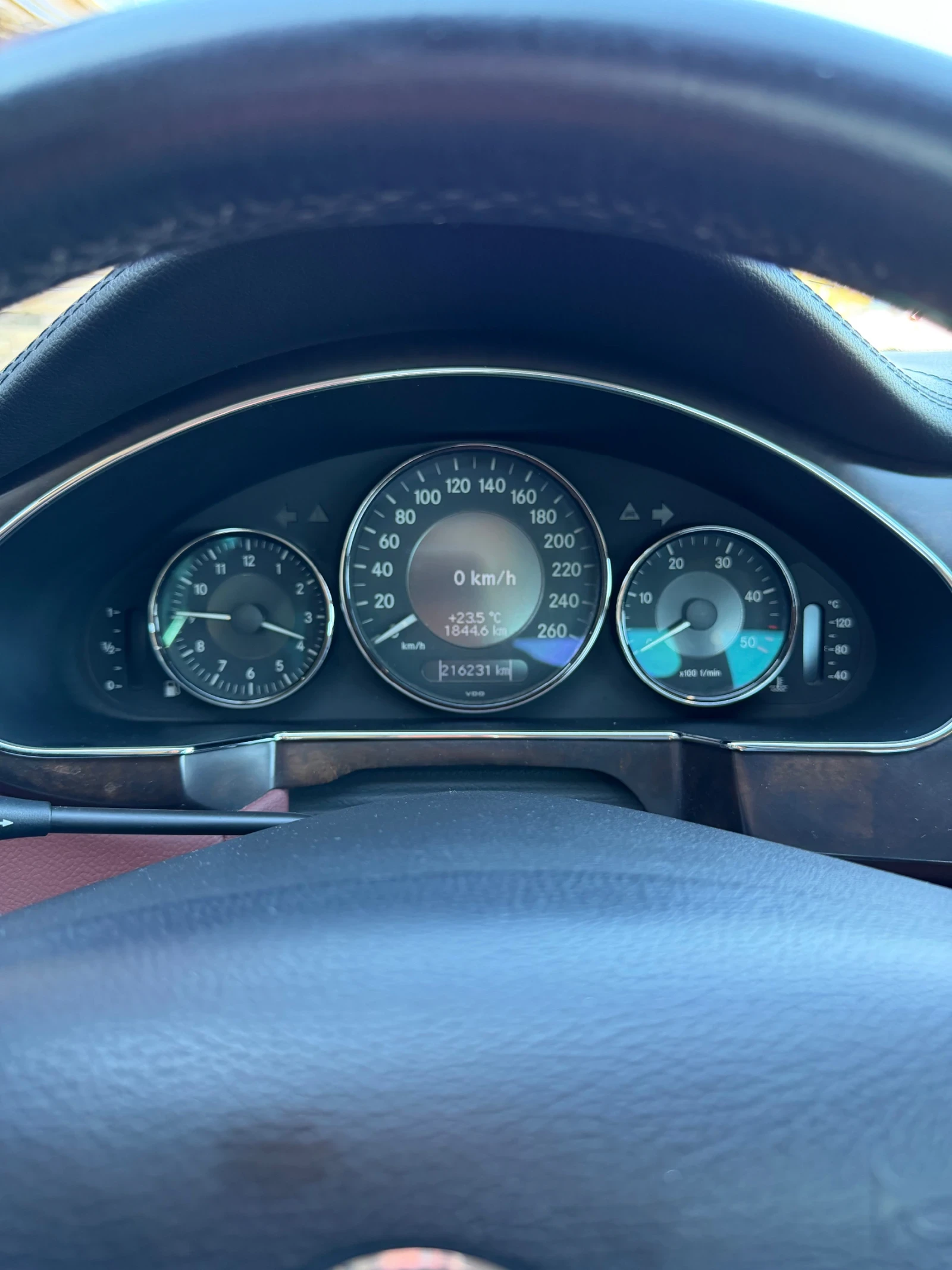 Mercedes-Benz CLS 320 Harman/Kardon, снимка 8 - Автомобили и джипове - 56347138