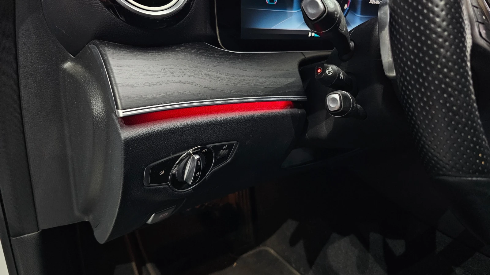 Mercedes-Benz E 300 Avantgarde * DIGITAL * 360 * ����� * ����  | Mobile.bg � ����������� 14