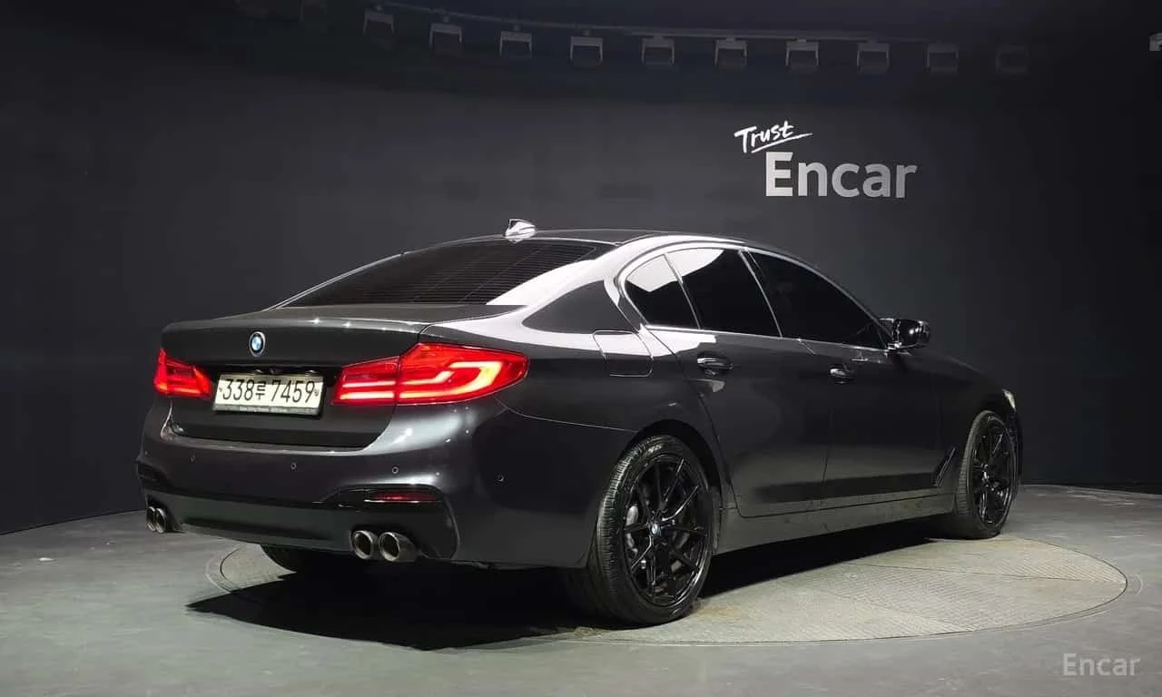 BMW 520 * 520i Luxury * , снимка 2 - Автомобили и джипове - 56736235