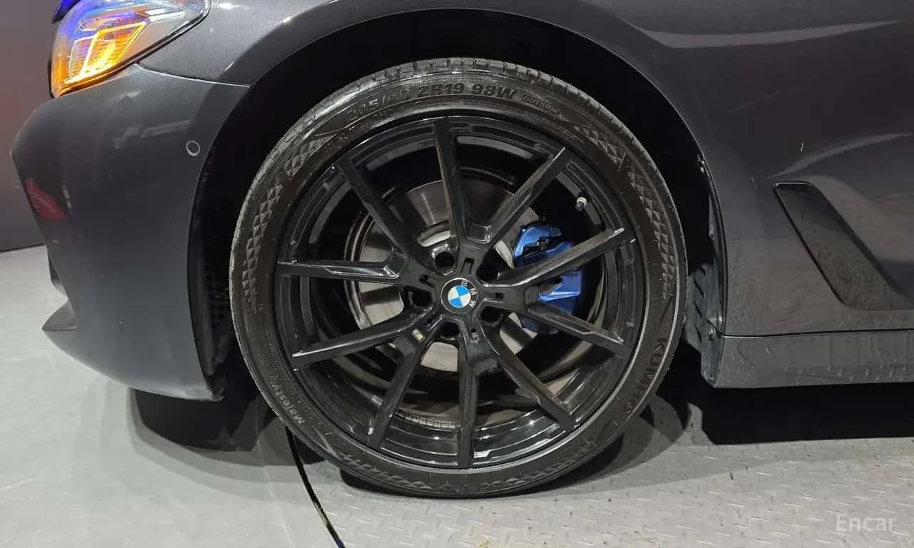 BMW 520 * 520i Luxury * , снимка 5 - Автомобили и джипове - 56736235