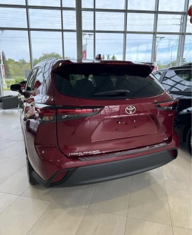 Toyota Highlander HYBRID * КАМЕРА * AWD * 8 МЕСТЕН * CARFAX * НОВ * , снимка 2