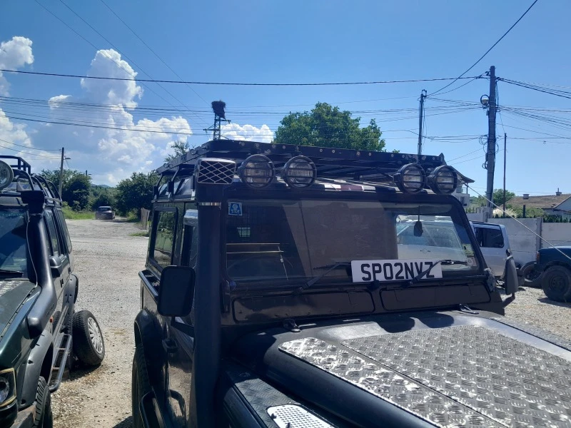 Land Rover Defender 2.2.  2.5тд5, снимка 14 - Автомобили и джипове - 33197391