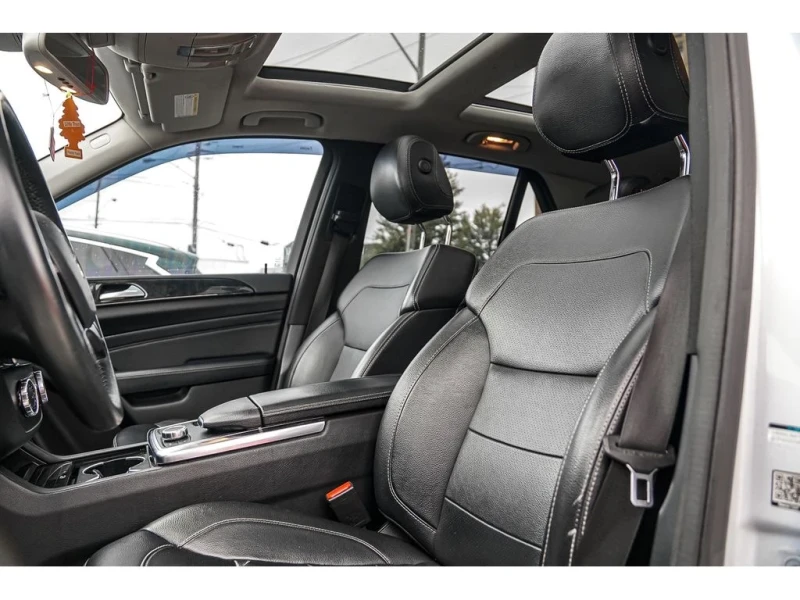 Mercedes-Benz ML 350 AMG panorama Harman&Kardon , снимка 10 - Автомобили и джипове - 52318049