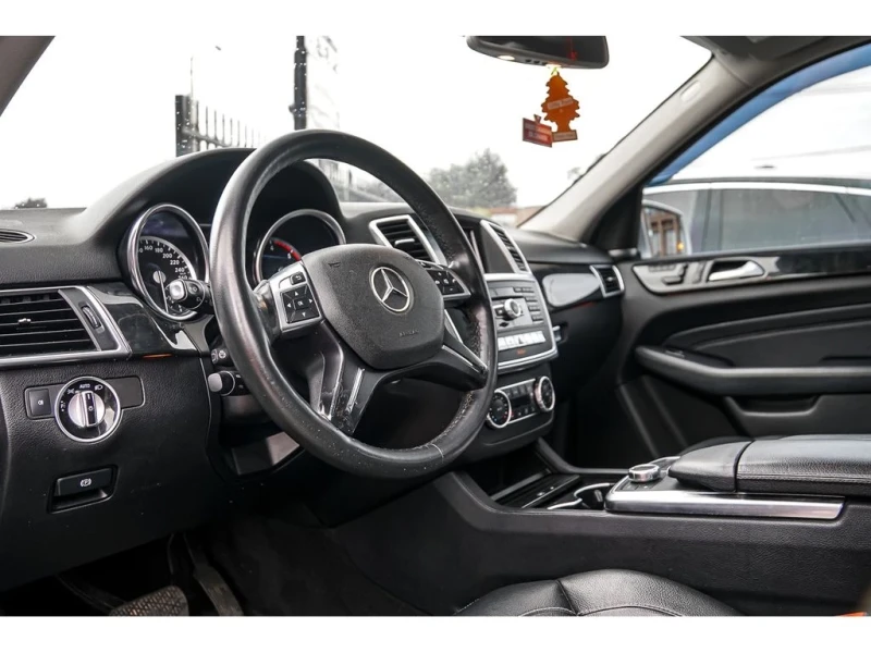 Mercedes-Benz ML 350 AMG panorama Harman&Kardon , снимка 6 - Автомобили и джипове - 52318049