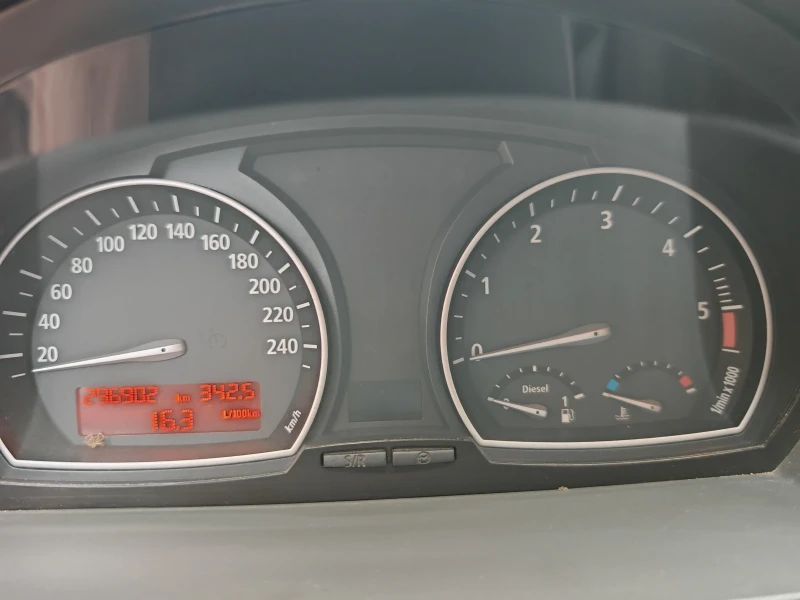 BMW X3, снимка 11 - Автомобили и джипове - 52504287