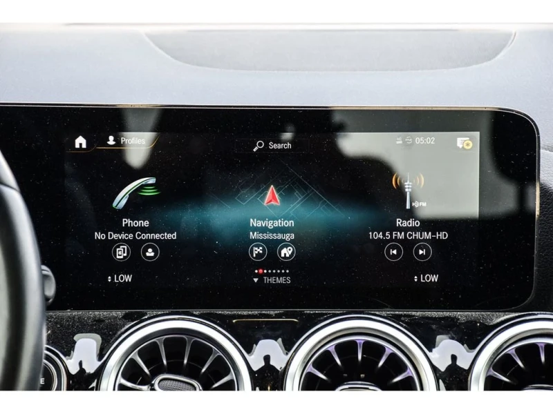 Mercedes-Benz GLA 250 AMG-pkg* 4Matic* Ambient* 360View* Масаж* Подгрев*, снимка 11 - Автомобили и джипове - 53024755