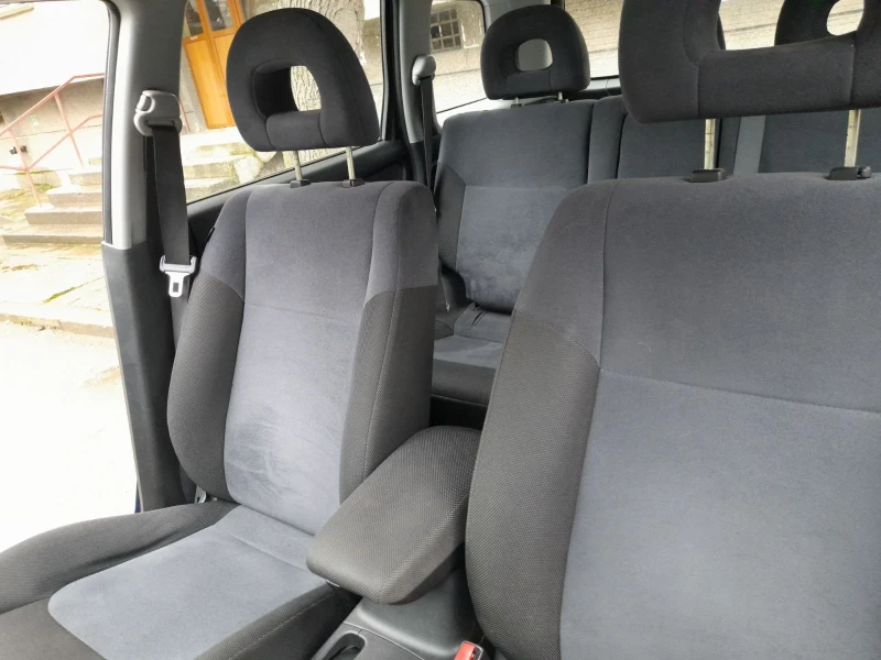 Mitsubishi Outlander, снимка 5 - Автомобили и джипове - 53451955