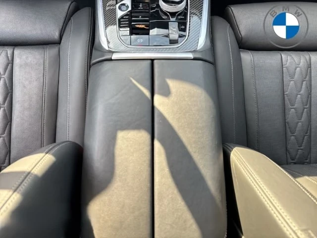 BMW X7 M60i/xDrive/SKY LOUNGE/360/HUD/7 SEAT/INDIVIDUAL/ | Mobile.bg � ����������� 11