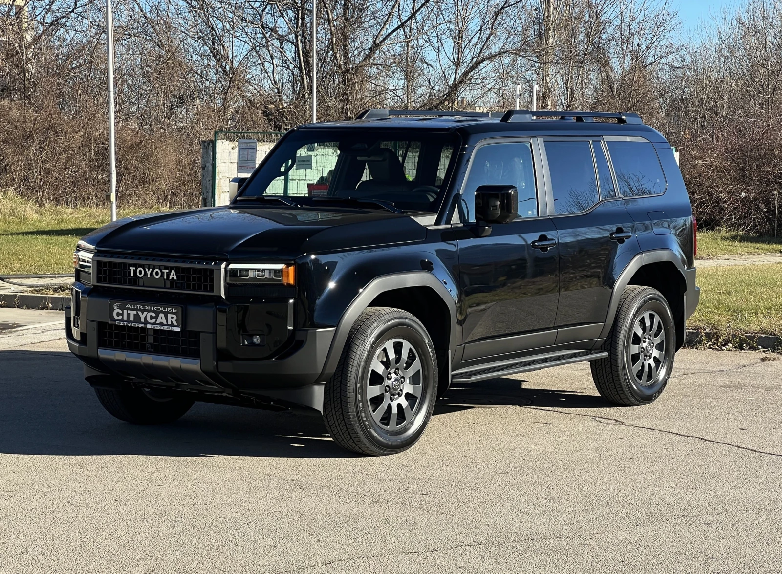 Toyota Land cruiser 250/2.8 D-4D/EXECUTIVE/360 CAMERA/7-МЕСТЕН/НАЛИЧЕН - изображение 3