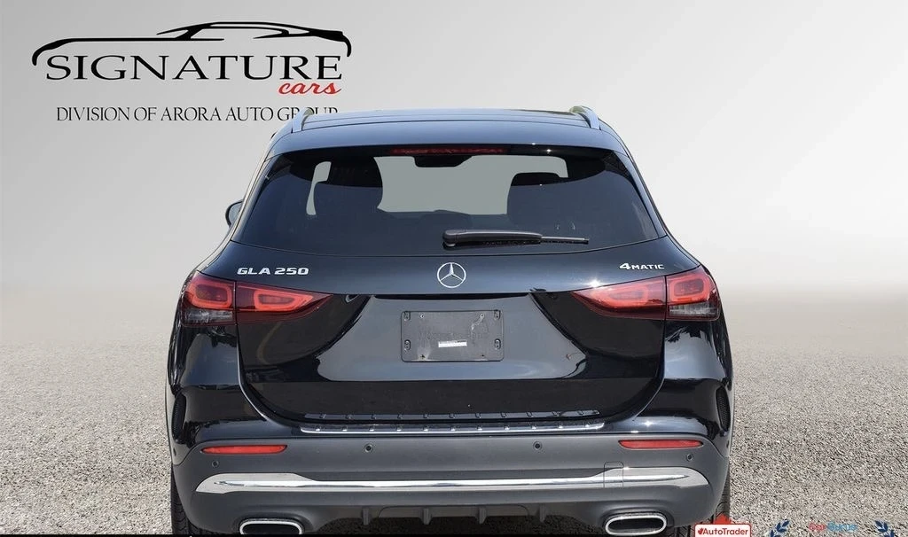 Mercedes-Benz GLA 250 AMG-pkg* 4Matic* Ambient* 360View* Масаж* Подгрев* - изображение 4