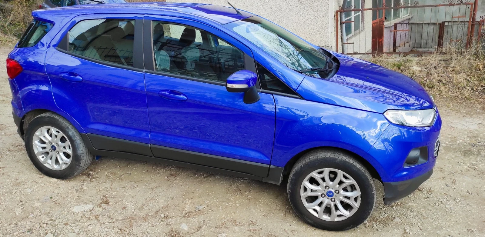 Ford EcoSport  - изображение 7