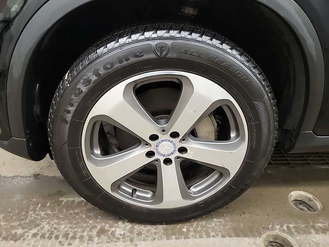 Mercedes-Benz GLC 300 * CARFAX * ЦЕНА ДО БГ, снимка 14 - Автомобили и джипове - 54229170