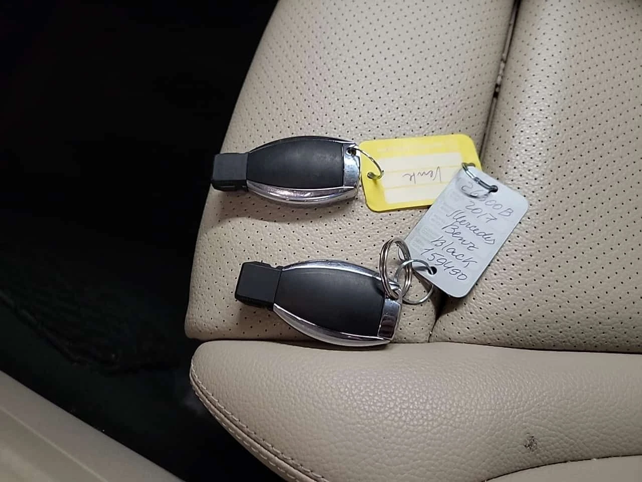 Mercedes-Benz GLC 300 * CARFAX * ЦЕНА ДО БГ, снимка 10 - Автомобили и джипове - 54229170