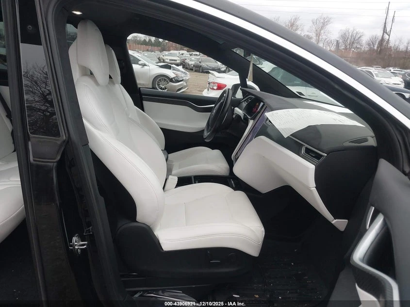 Tesla Model X 100D/75D/90D, снимка 5 - Автомобили и джипове - 54906914