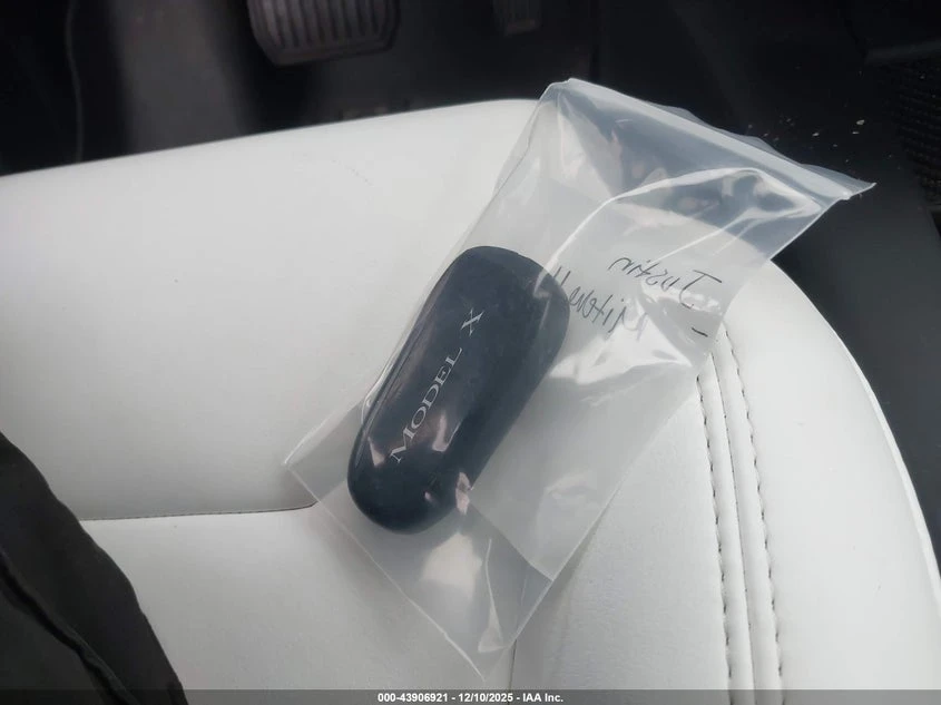 Tesla Model X 100D/75D/90D, снимка 11 - Автомобили и джипове - 54906914