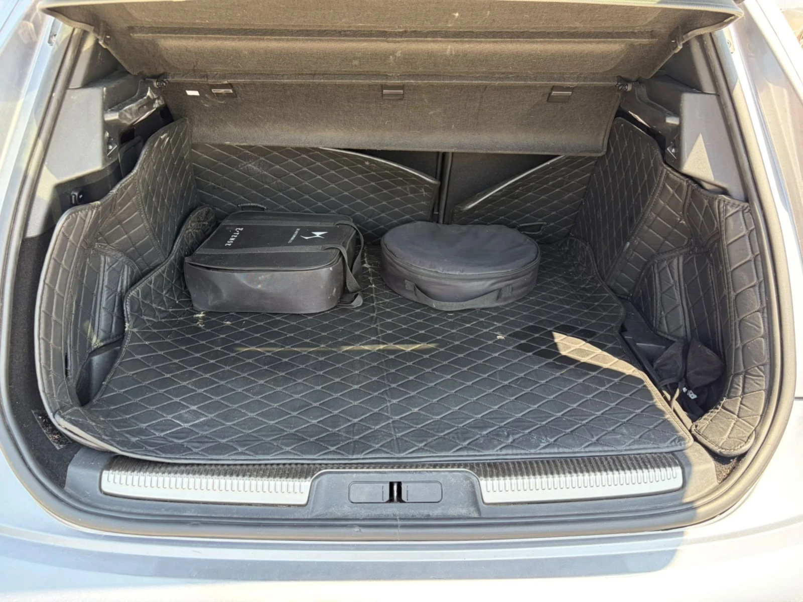 DS DS 7 Crossback 1.6 E-TENSE 300 OPERA 4WD EAT8 | Mobile.bg � ����������� 8