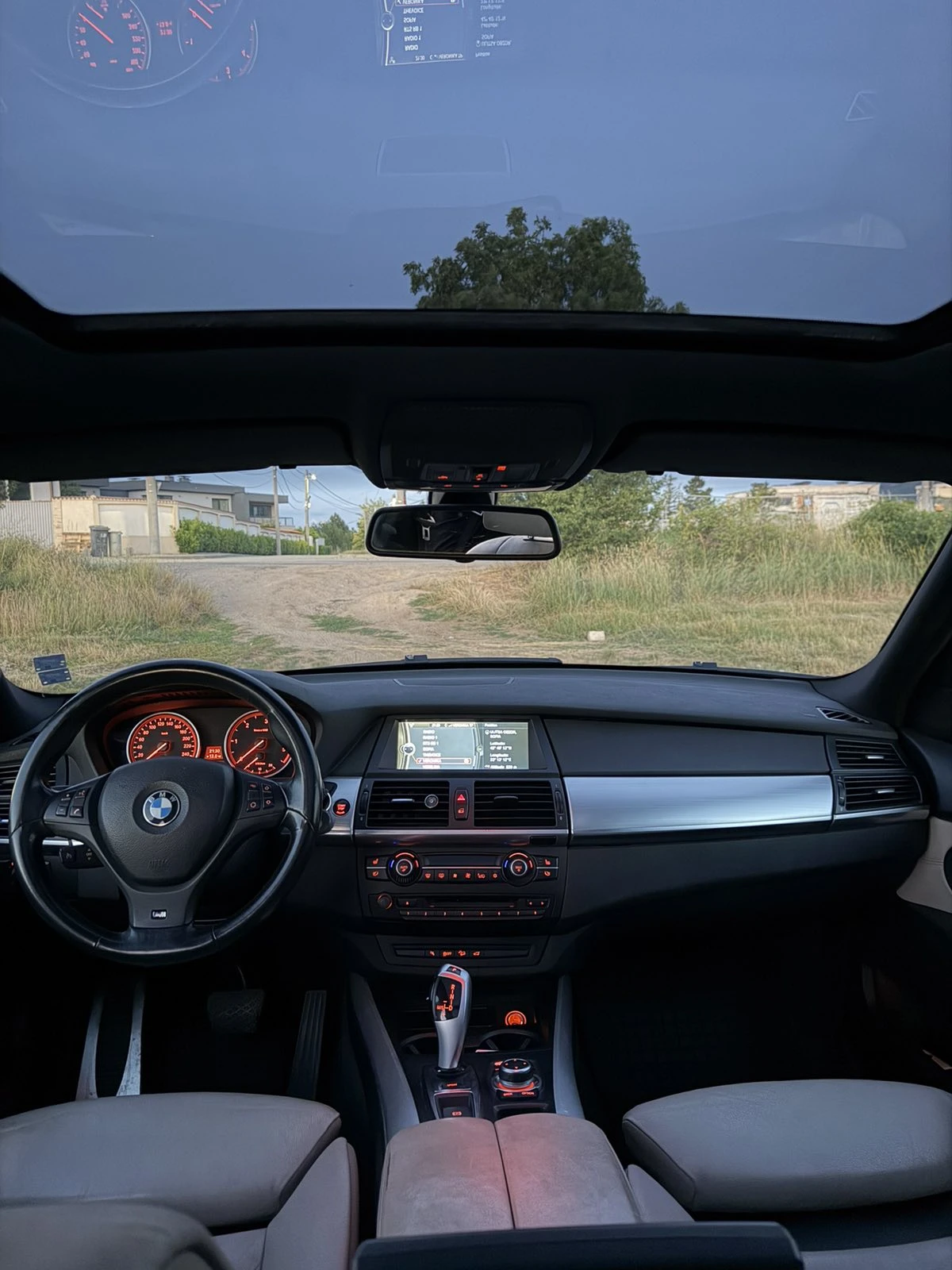 BMW X5 40d xDrive/M-Pack/СМЕНЕНИ ЛАГЕРИ/ВЕРИГА/6+ 1, снимка 8 - Автомобили и джипове - 55230279