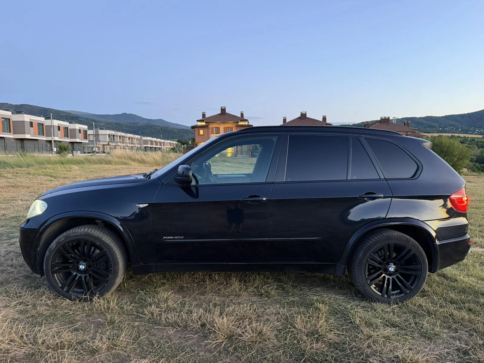 BMW X5 40d xDrive/M-Pack/СМЕНЕНИ ЛАГЕРИ/ВЕРИГА/6+ 1, снимка 6 - Автомобили и джипове - 55230279