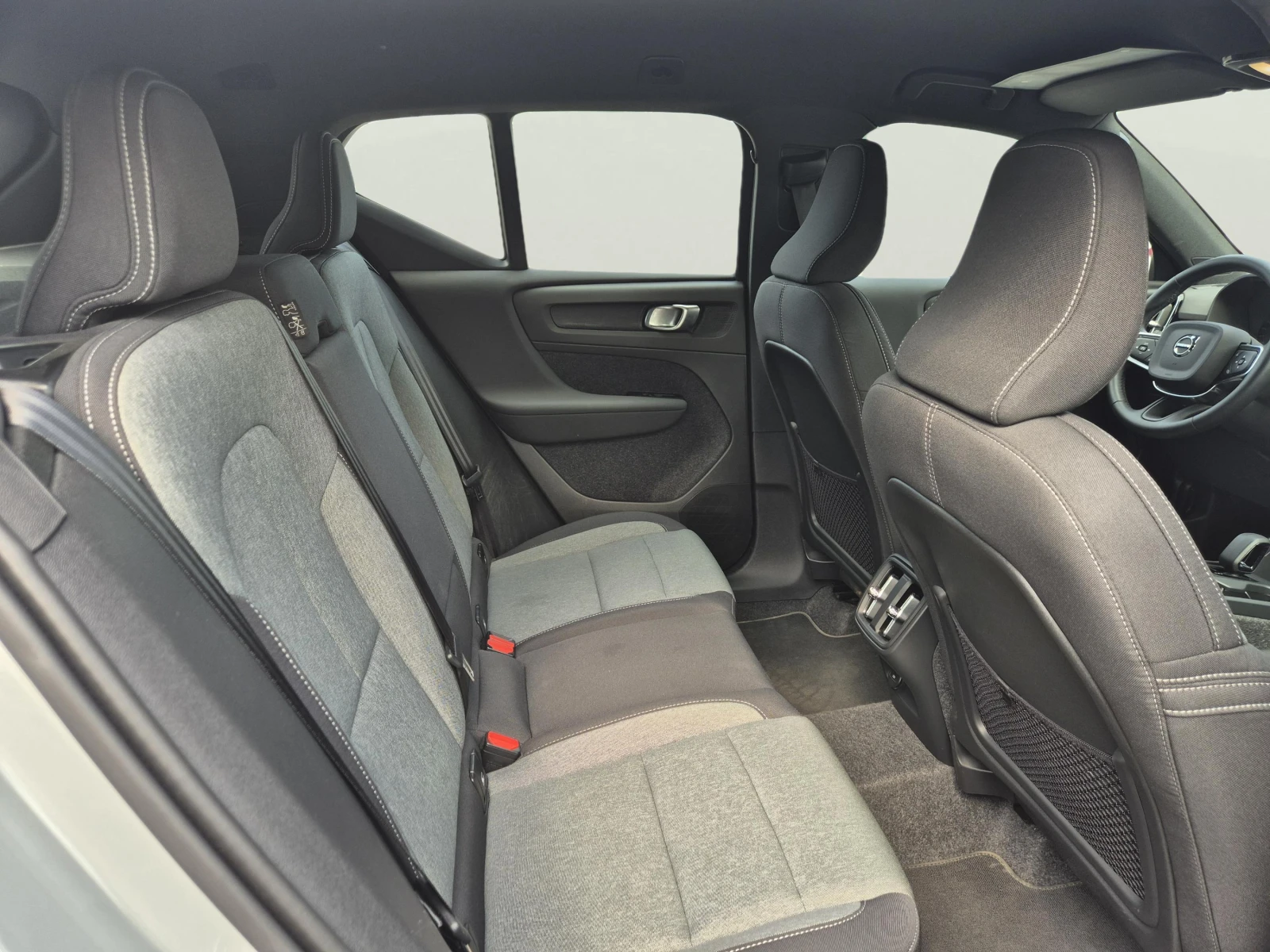 Volvo XC40 2.0L | Mobile.bg � ����������� 9