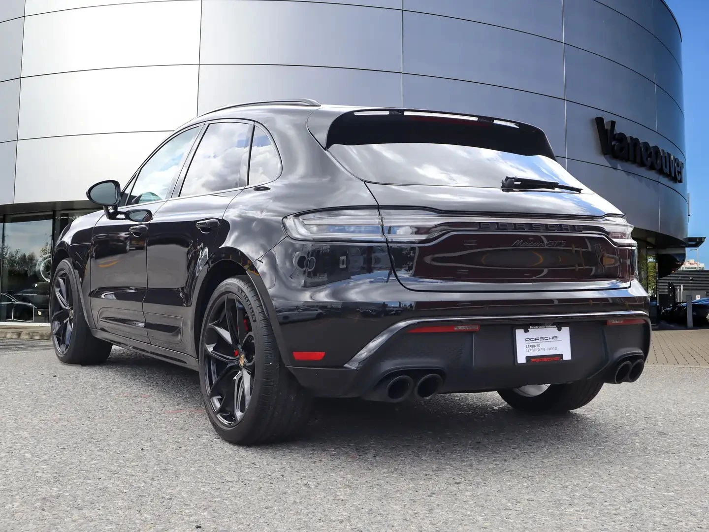Porsche Macan GTS PREMIUM PLUS ЦЕНА ДО БЪЛГАРИЯ АВТОКРЕДИТ, снимка 4 - Автомобили и джипове - 55859889