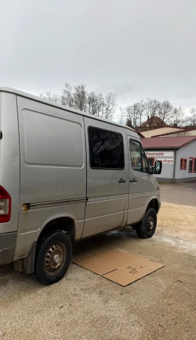 Mercedes-Benz Sprinter 316 4x4 KLIMA 8+ 1 TEMPOMAT ОЧАКВАН ВНОС | Auto.bg — изображение 2