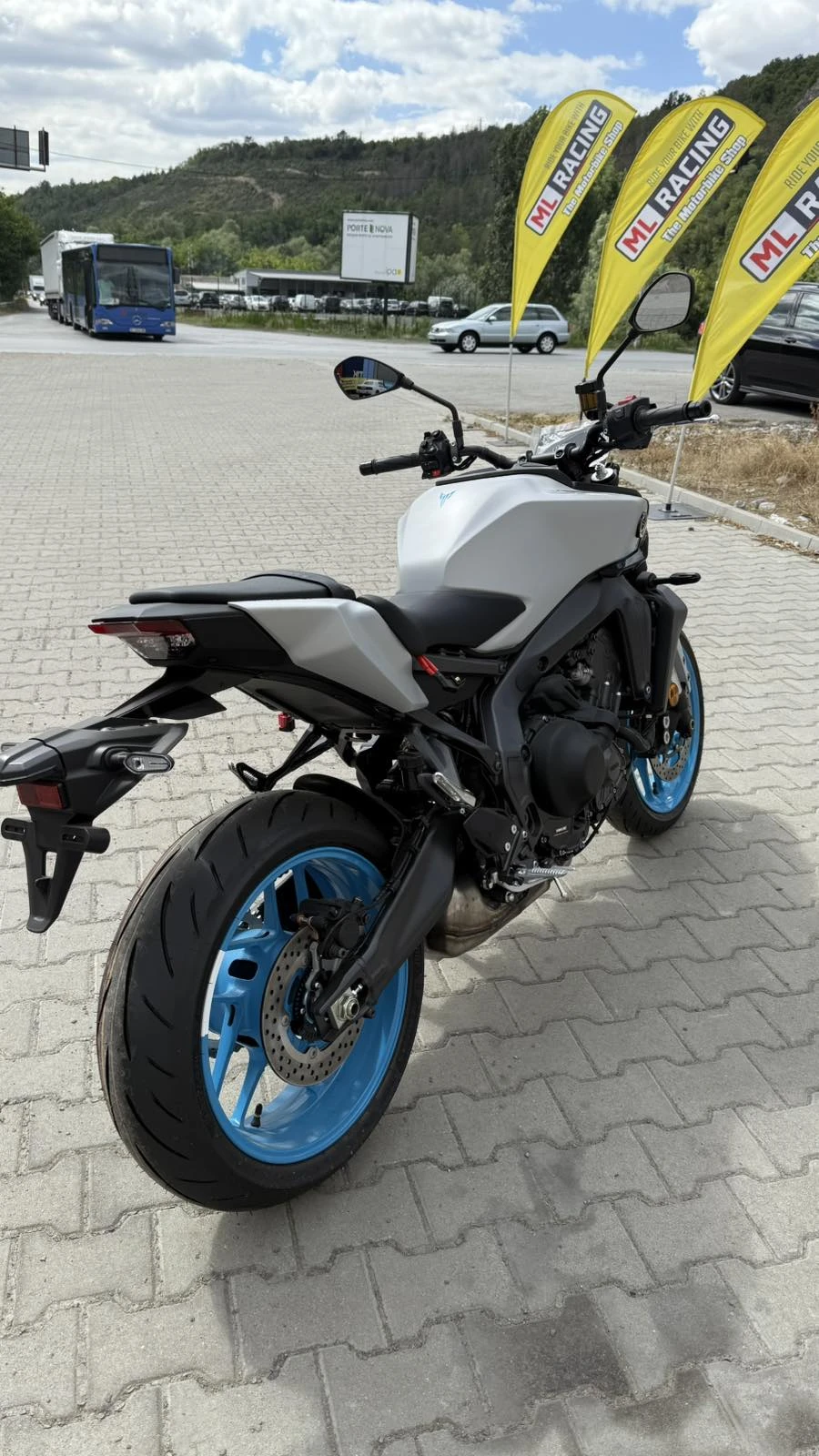 Yamaha Mt-09 Автоматик НОВ - изображение 2