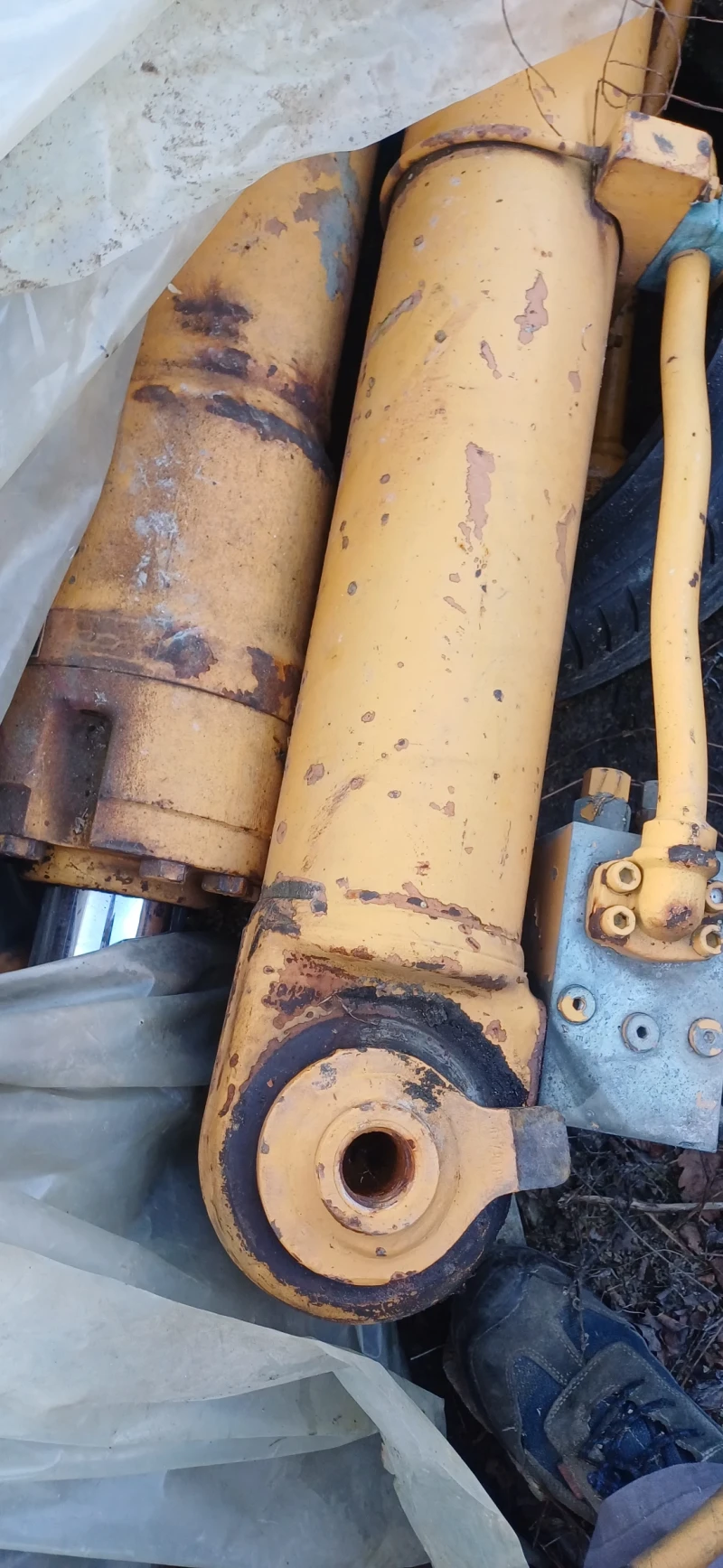 Багер Liebherr 902litronik, снимка 2 - Индустриална техника - 52554459