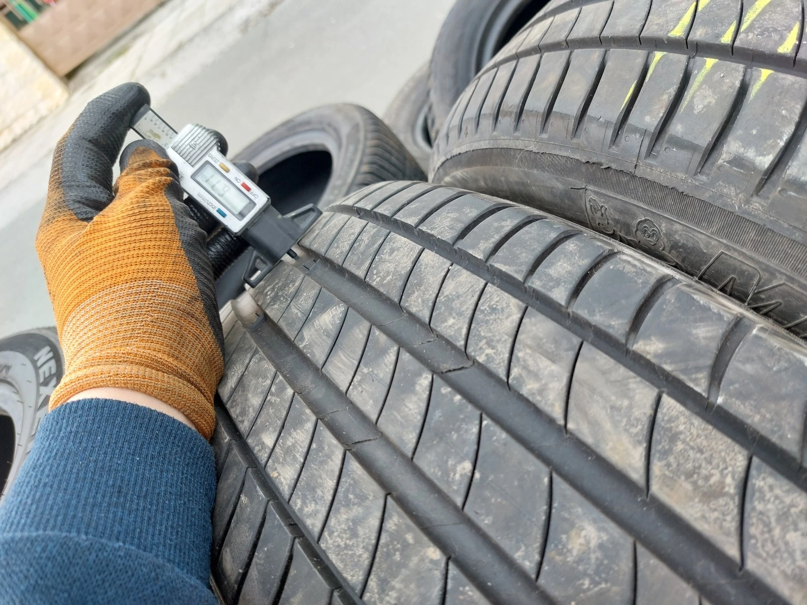 ���� 215/55R17 | Mobile.bg � ����������� 3