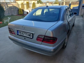 Mercedes-Benz E 220 CDI, снимка 7