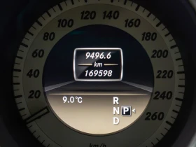 Mercedes-Benz CLS 550 550 4MATIC, снимка 12