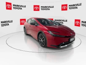 Toyota Prius XLE hatchback, снимка 2