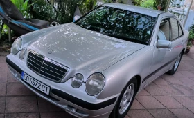 Mercedes-Benz E 200 2.2 CDI, снимка 2