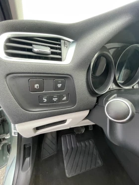 Citroen C4 1.6e-HDI-110к.с - 11300 лв. - 24729675 | Car24.bg