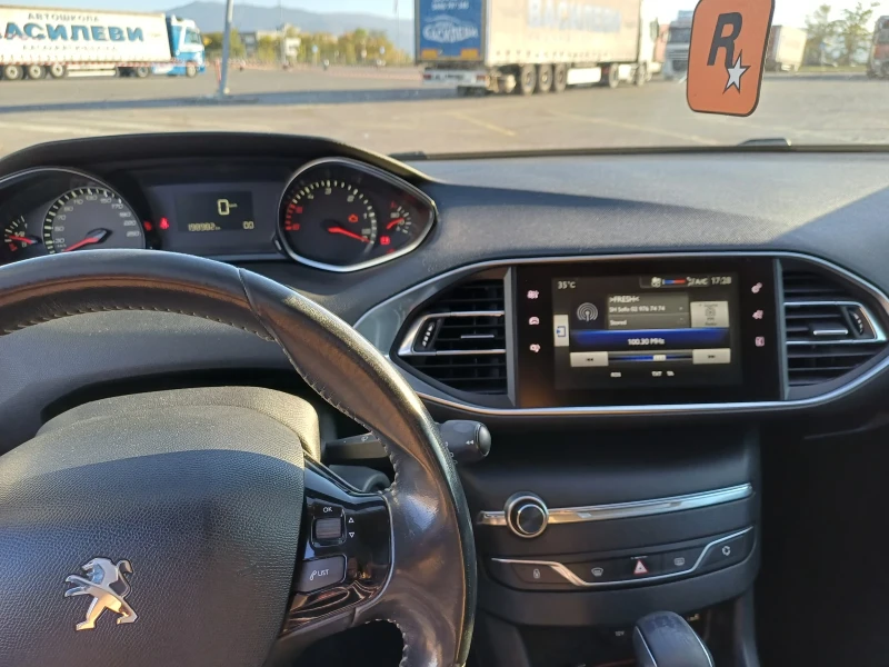 Peugeot 308, снимка 10 - Автомобили и джипове - 47393299