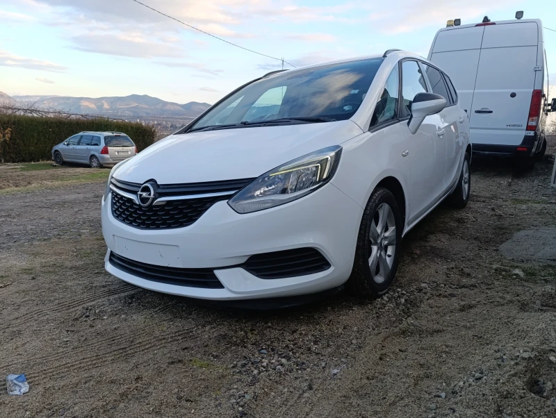 Opel Zafira, снимка 4 - Автомобили и джипове - 48339375