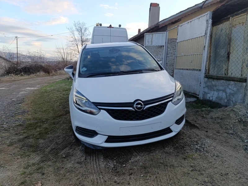 Opel Zafira, снимка 2 - Автомобили и джипове - 48339375