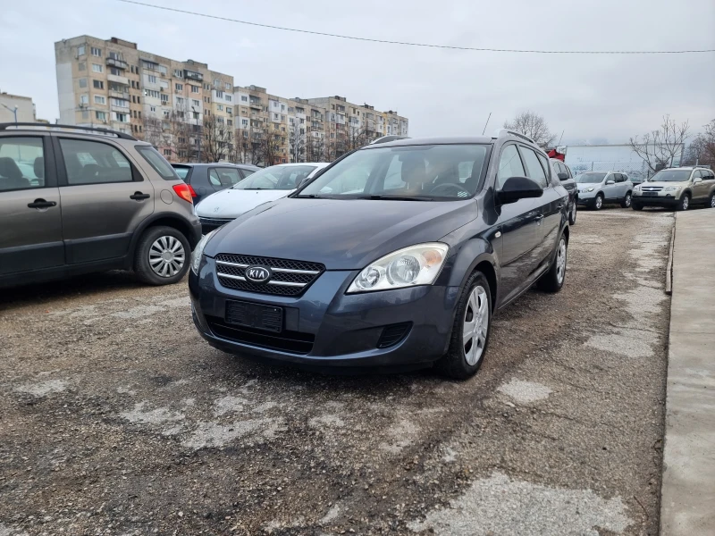 Kia Ceed 1.6I, снимка 2 - Автомобили и джипове - 48481520