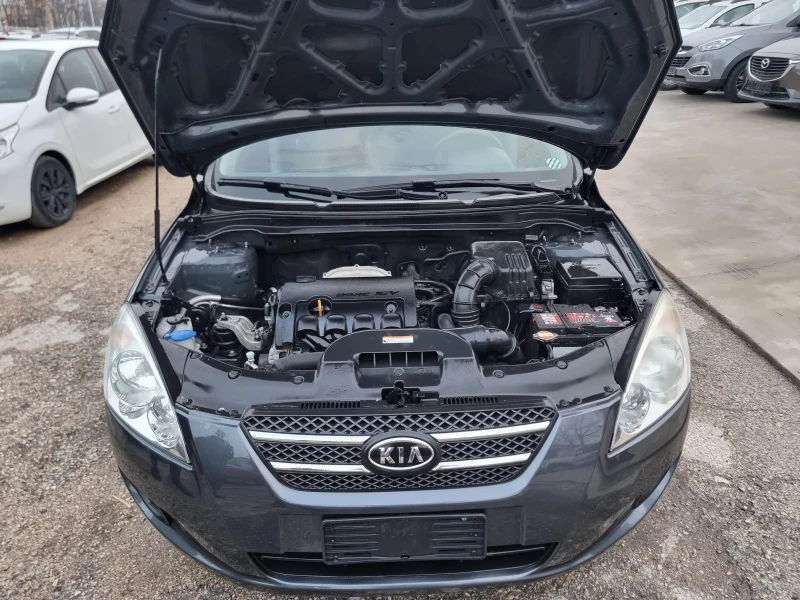 Kia Ceed 1.6I, снимка 17 - Автомобили и джипове - 48481520