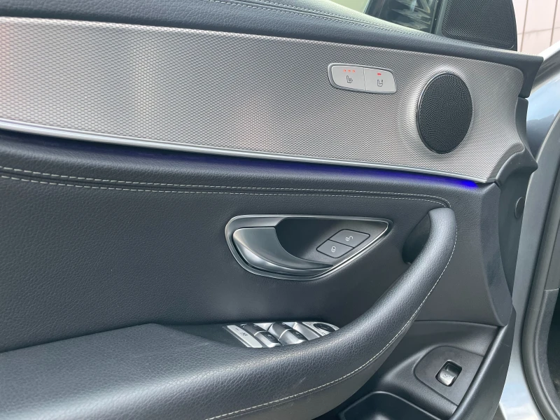 Mercedes-Benz E 220 63AMG OPTIC-LED-HEAD UP-ПОДГРЕВ-360cam-SPORT, снимка 16 - Автомобили и джипове - 51295440