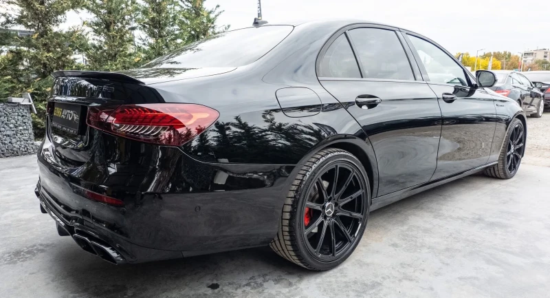 Mercedes-Benz E 220 D FULL 6.3 AMG BLACK LINE FACELIFT ЛИЗИНГ 100%, снимка 7 - Автомобили и джипове - 52083110