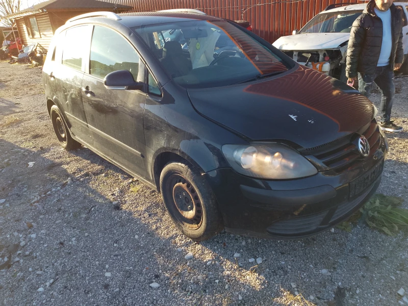 VW Golf Plus 1.4tsi, снимка 3 - Автомобили и джипове - 52615959