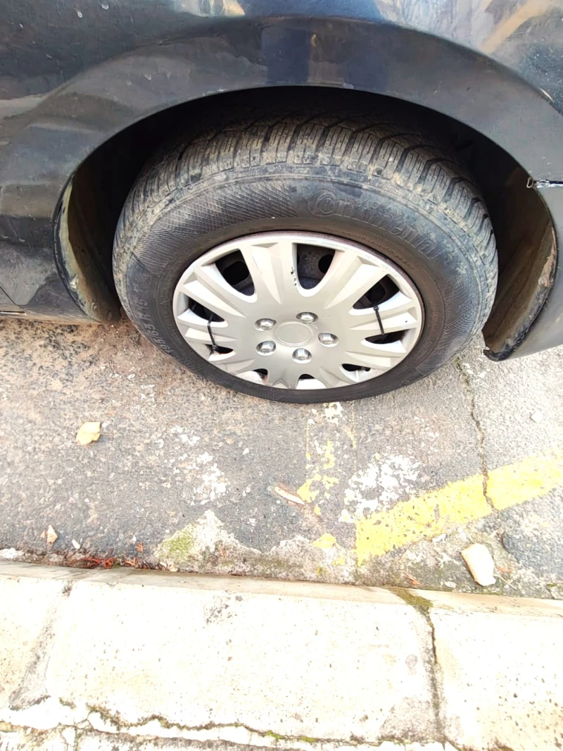 Mazda 3 1.6D, снимка 13 - Автомобили и джипове - 52878216