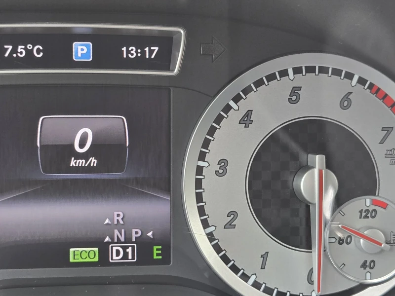 Mercedes-Benz A 180, снимка 16 - Автомобили и джипове - 53126713