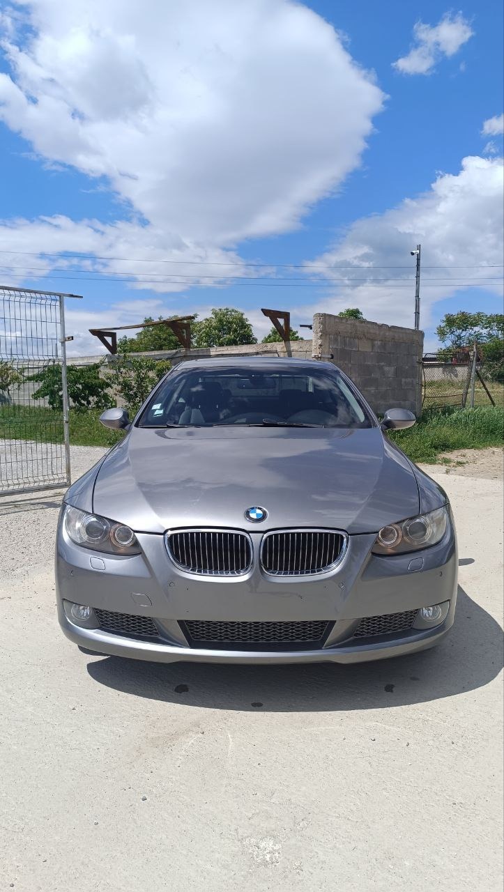 BMW 320 E92 320 d , снимка 1 - Автомобили и джипове - 46070318